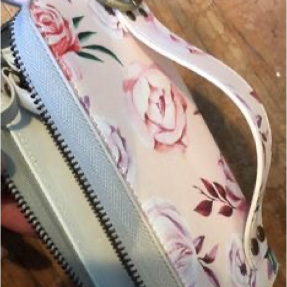 Wallet clutch with magnetic phone case for iPhone 8Plus - Picture 5 of 6